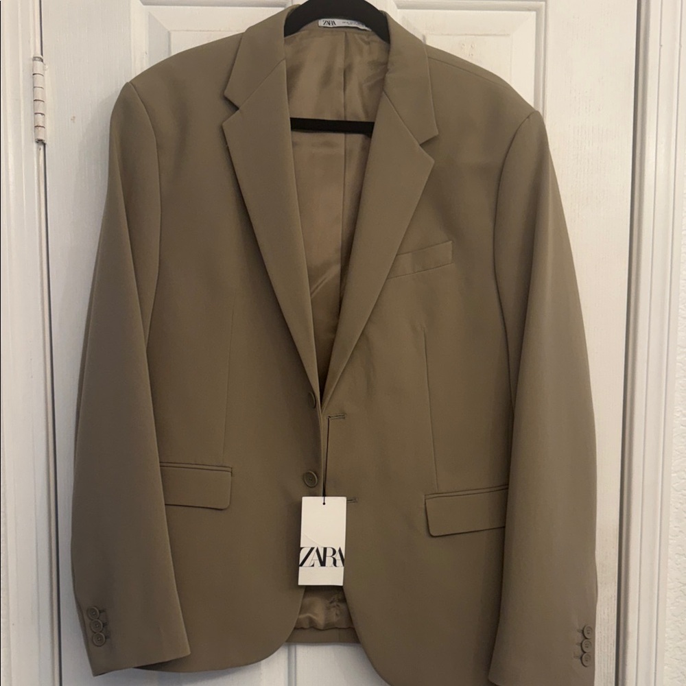 Zara Men's Classic Beige Blazer